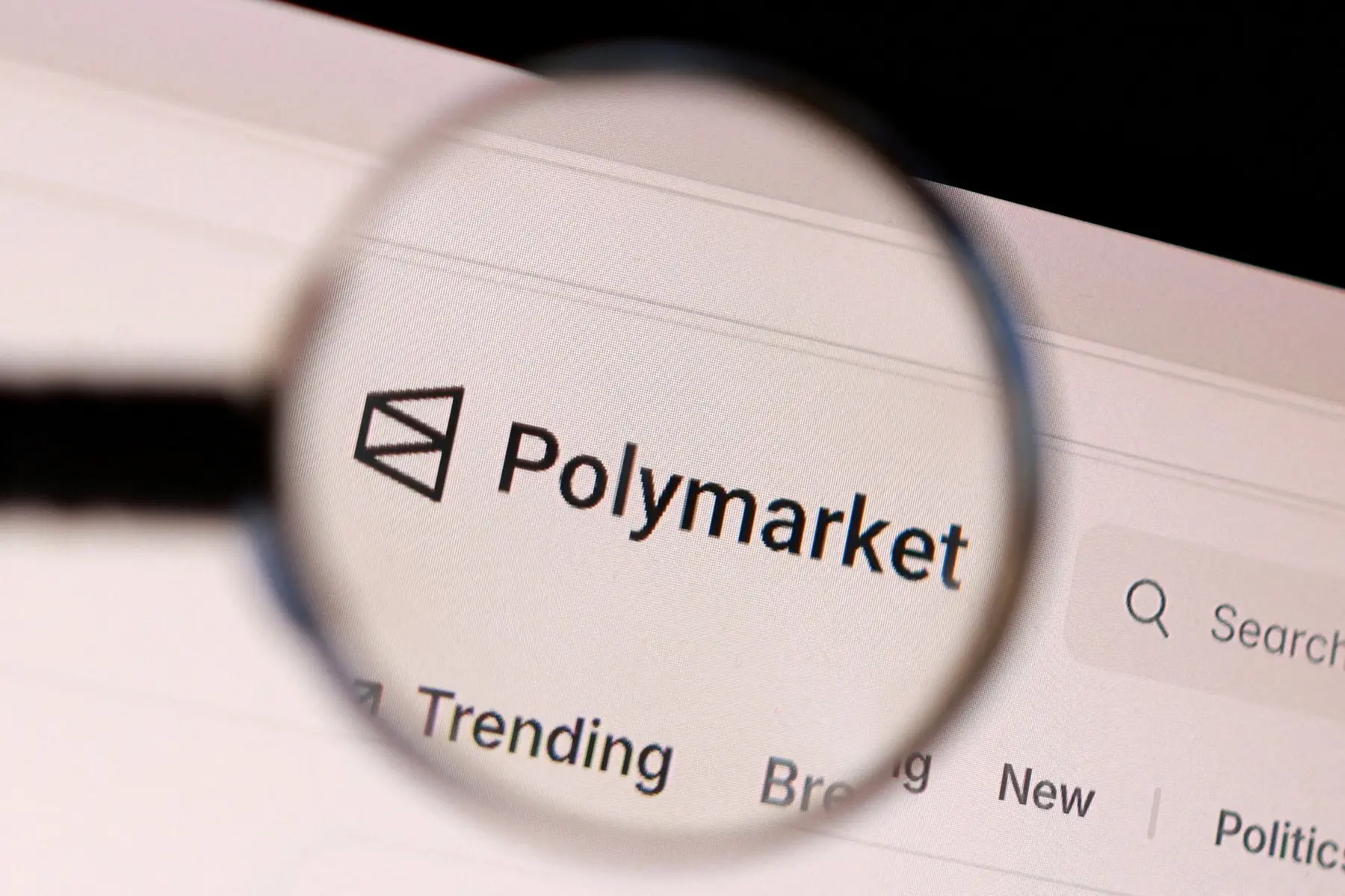 Polymarket Puts October Fed Hike Odds at 64%