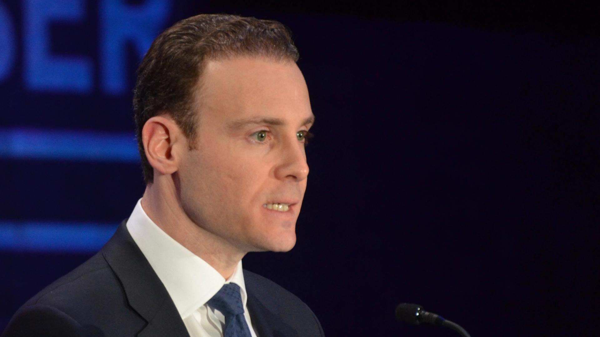 CFTC başkanı: AI artık ABD kripto kayıt başvurularını inceleyecek.