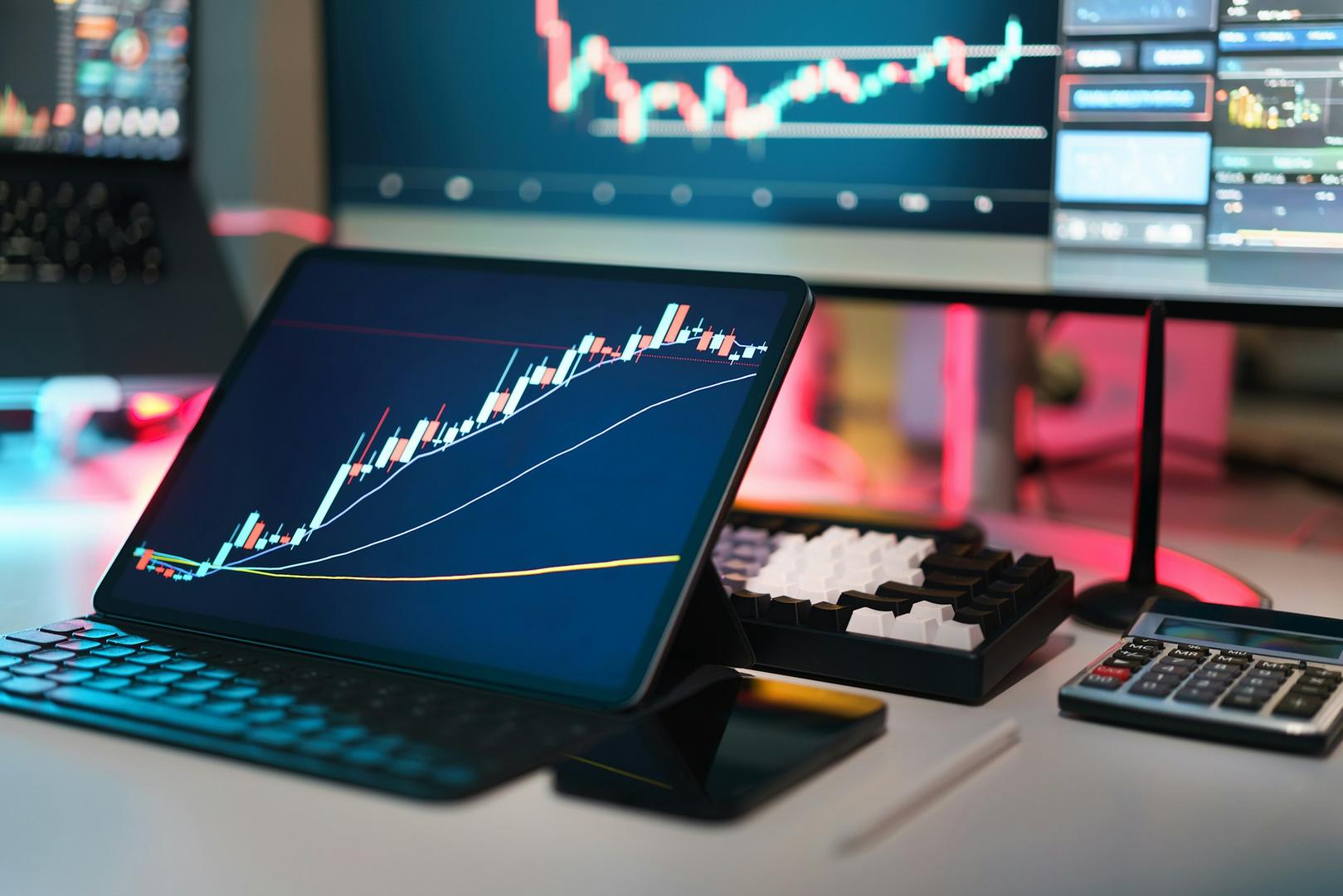 Bitcoin 78.000 $'ı aştı, Senato Clarity Yasası'nı ilerletiyor ve S&P 500 yeni bir rekor kırıyor!