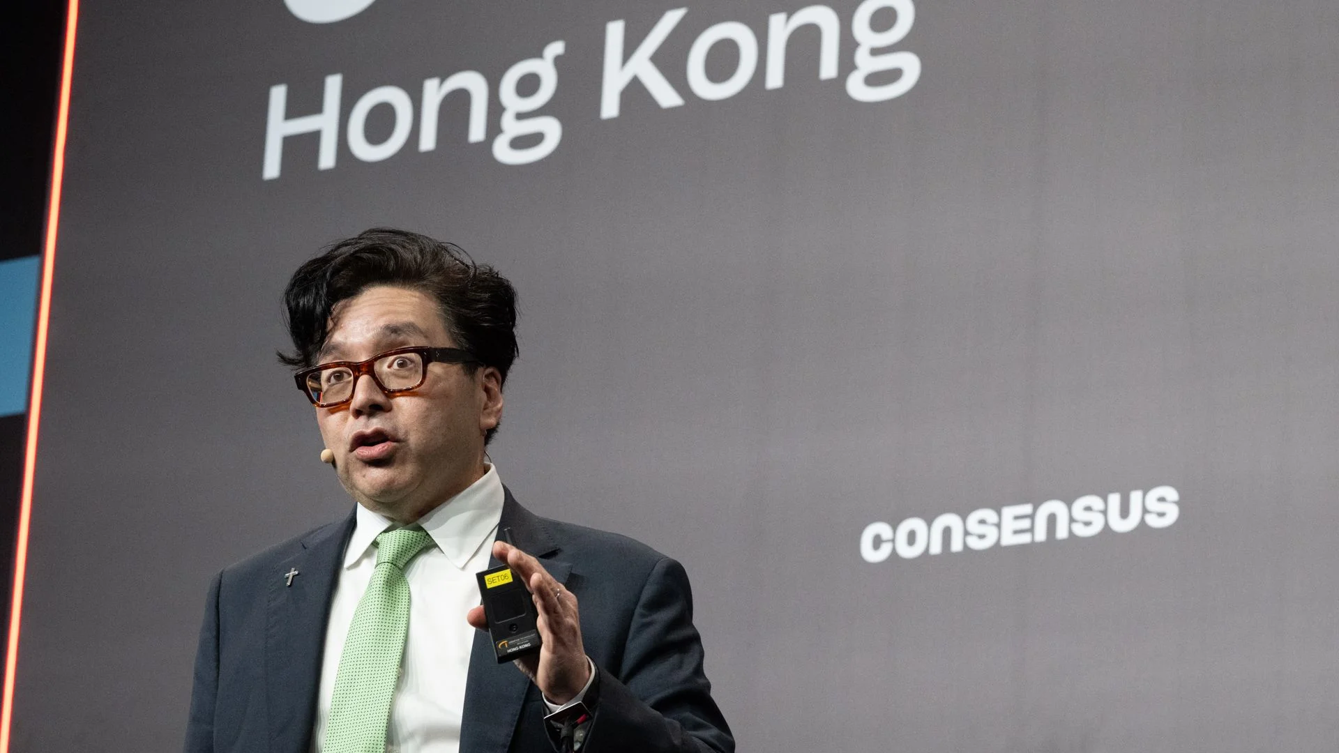 Bitmine drops $236M on ETH as Tom Lee calls it a 'wartime store of value'