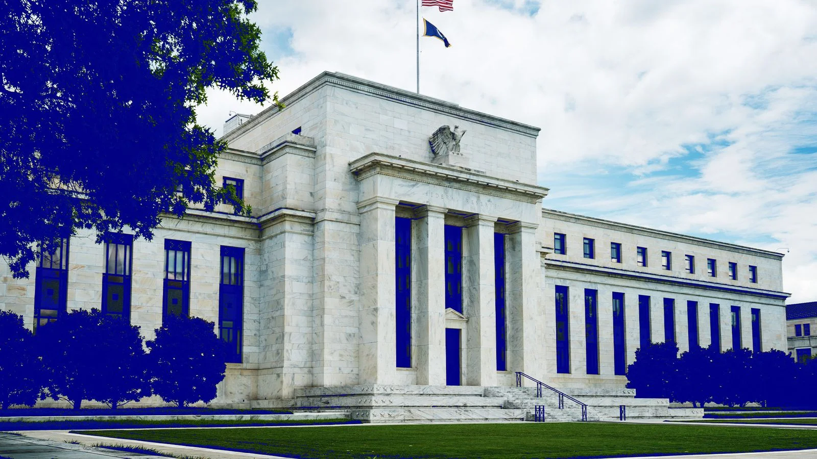 Stablecoin Rules: Fed Proposes GENIUS Act Reserve Standards