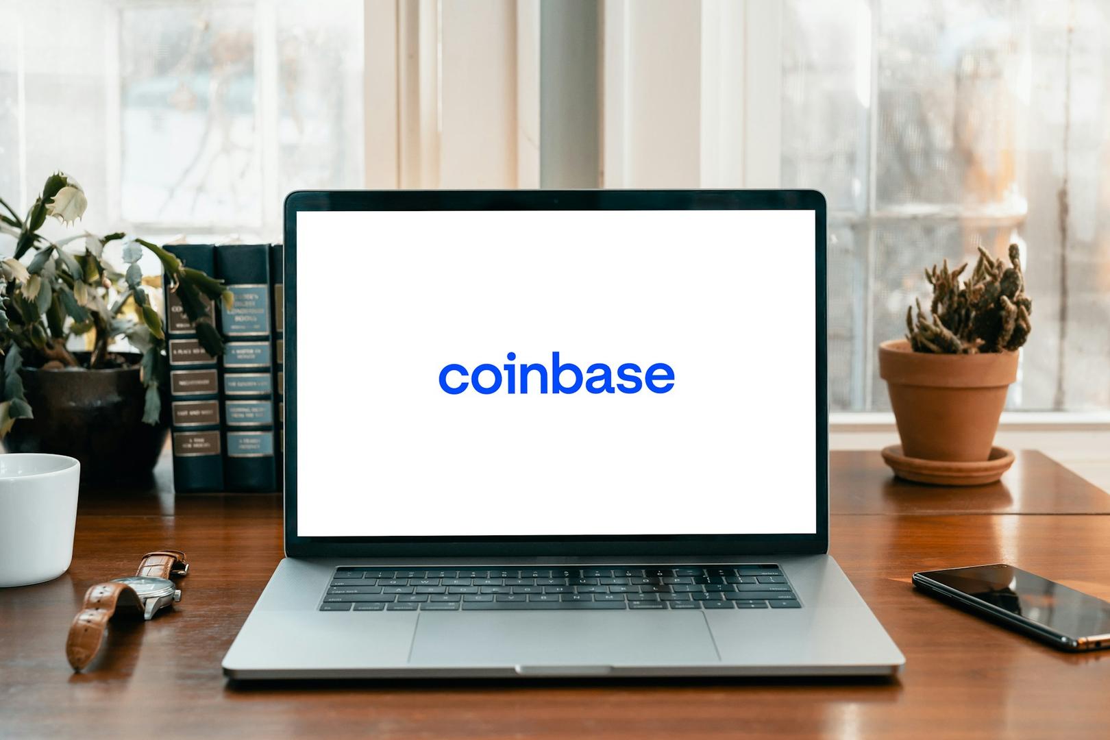 Coinbase integrates DFlow to sharpen Solana trading execution.