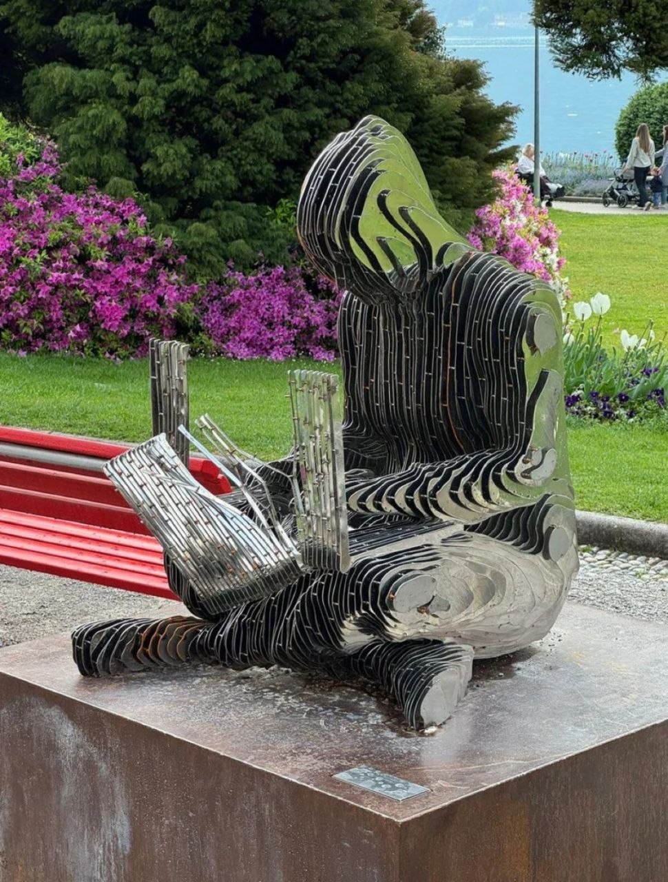 Satoshi Nakamoto statue in Lugano vandalized again