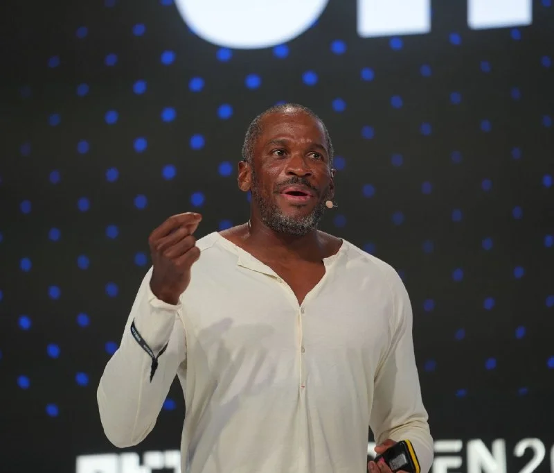 AI Agents Will Power the Next Human Economy, Hayes Says