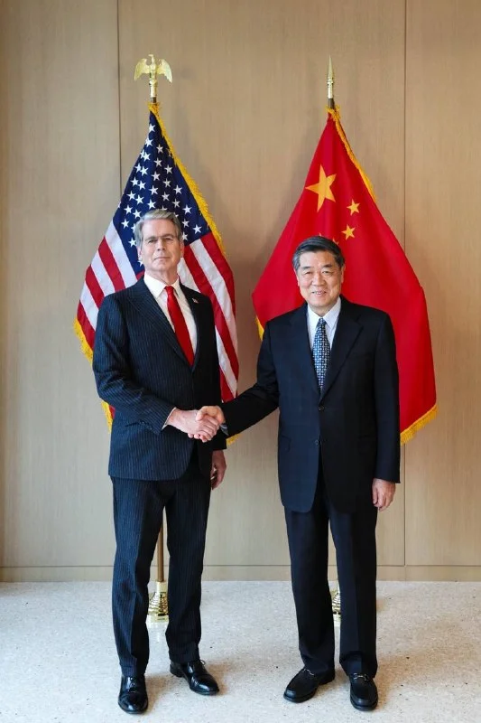 Bessent-He Lifeng : trade talks USA-Chine reprennent avant Trump-Xi